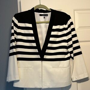 Amanda & Chelsea Black and White Striped Blazer